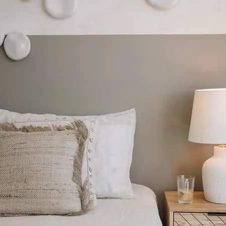 Ducenta - 1 Bedroom And Parking In Alvalade *